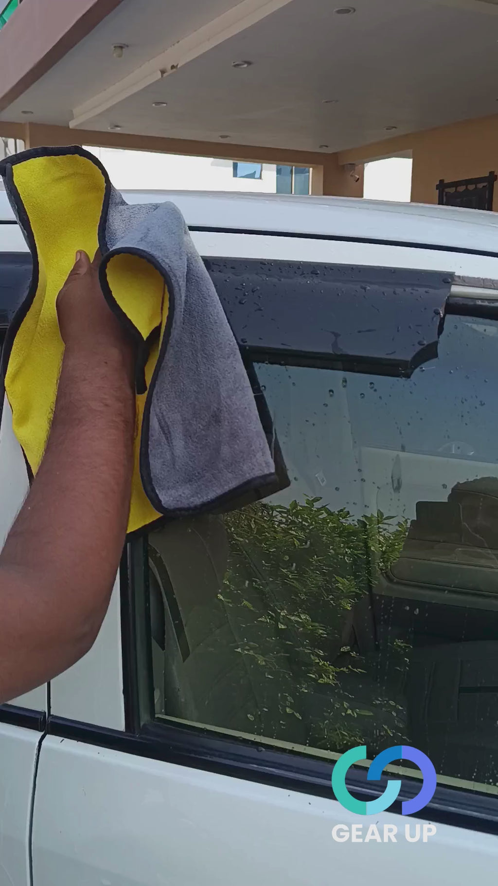 GearUp 400 GSM Dual-Sided Microfiber Cleaning Towel